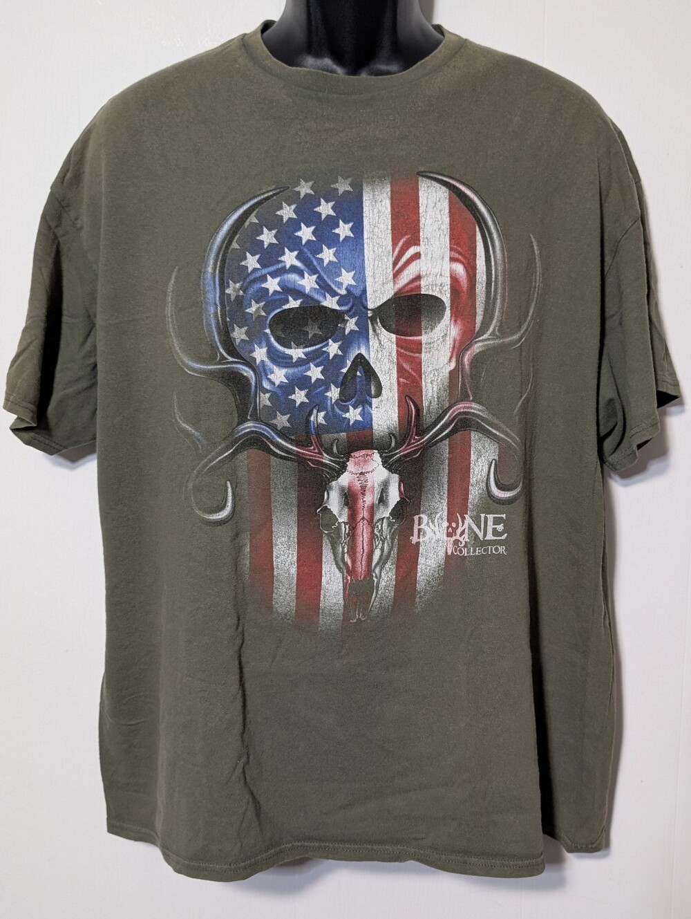 Men's Michael Waddell’s Bone Collector Graphic T-Shirt Olive Green Size 2XL